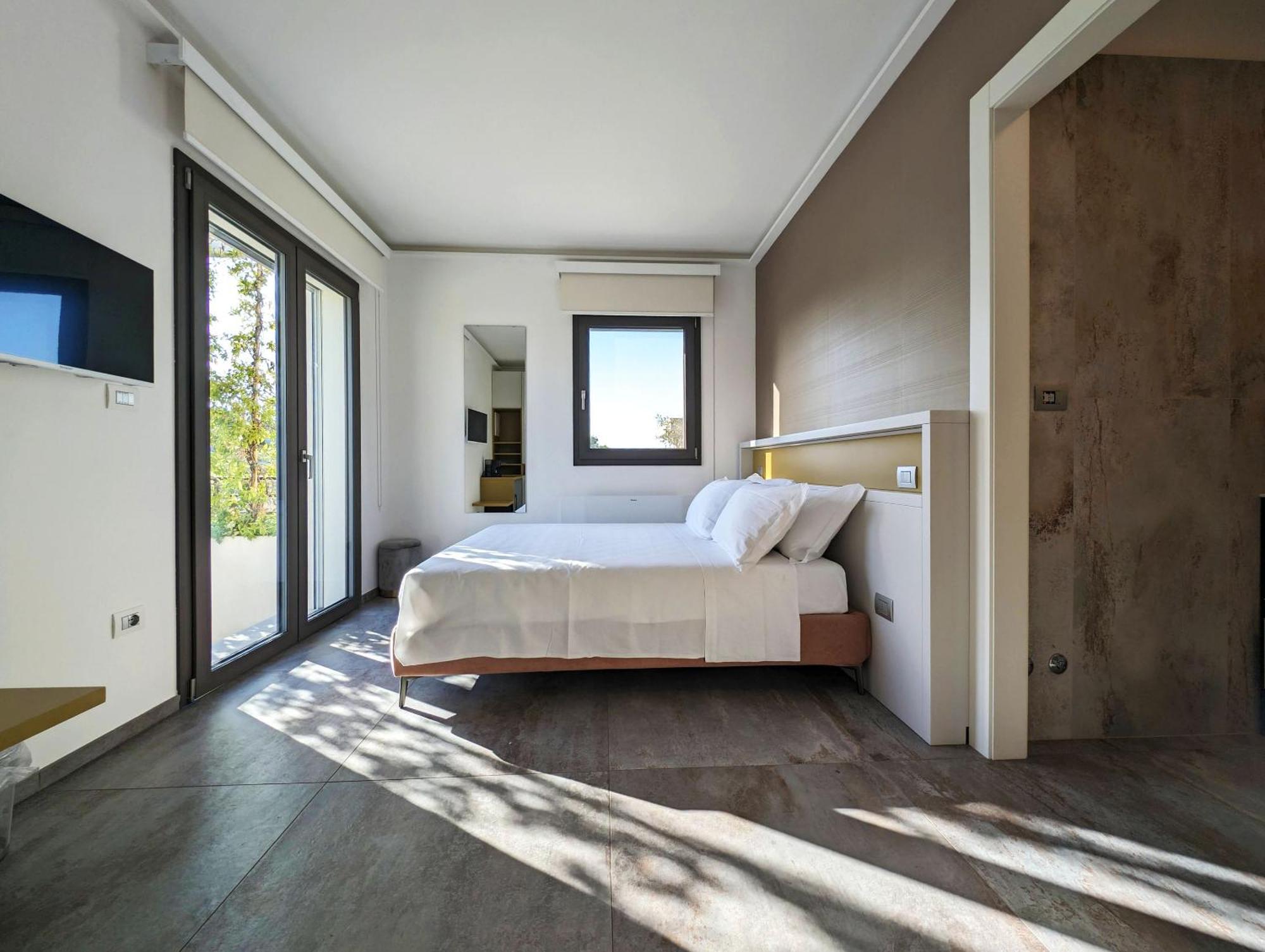 Alternative Relax Rooms By Oikia Vacanze Scorrano  Exterior photo